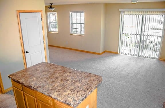 Fayetteville Condo: 2853 W Hillshire Dr
