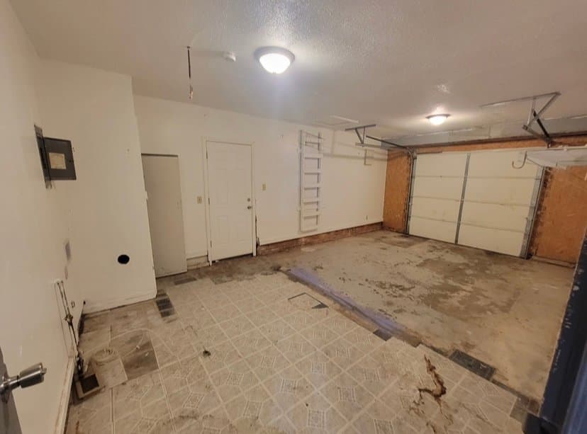 Oklahoma City House: 817 NE 81st St