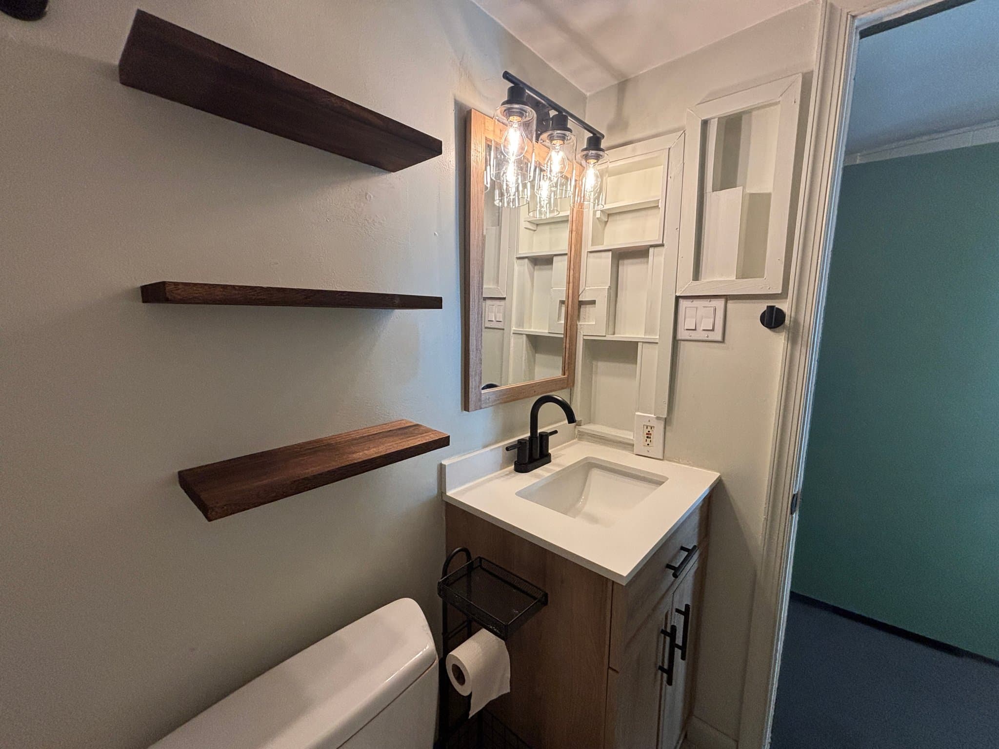 Pitman House: 167 West Avenue