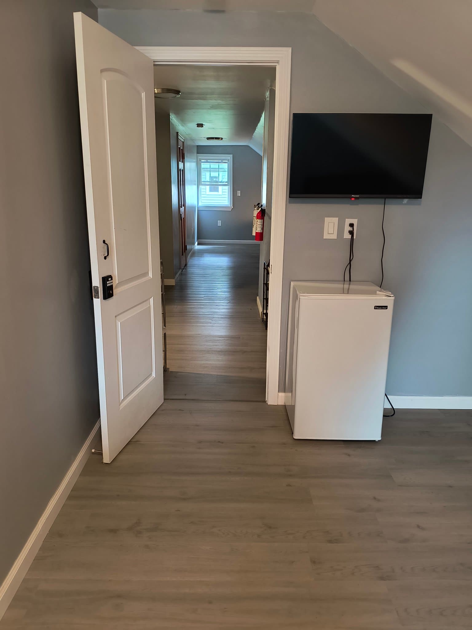 Providence Townhome: 161 Lynch St