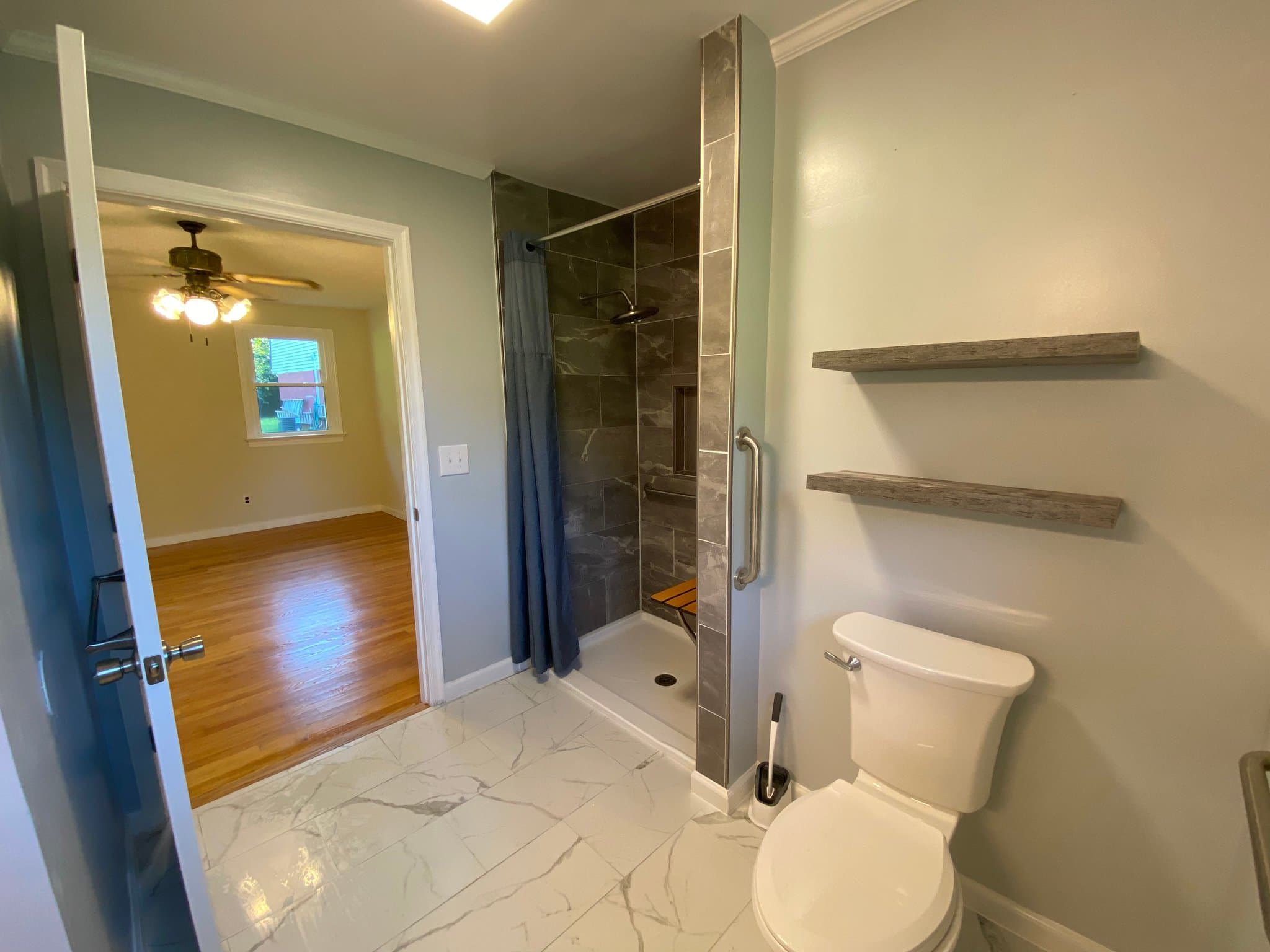 Sandston Single Room: 1599 Early Street