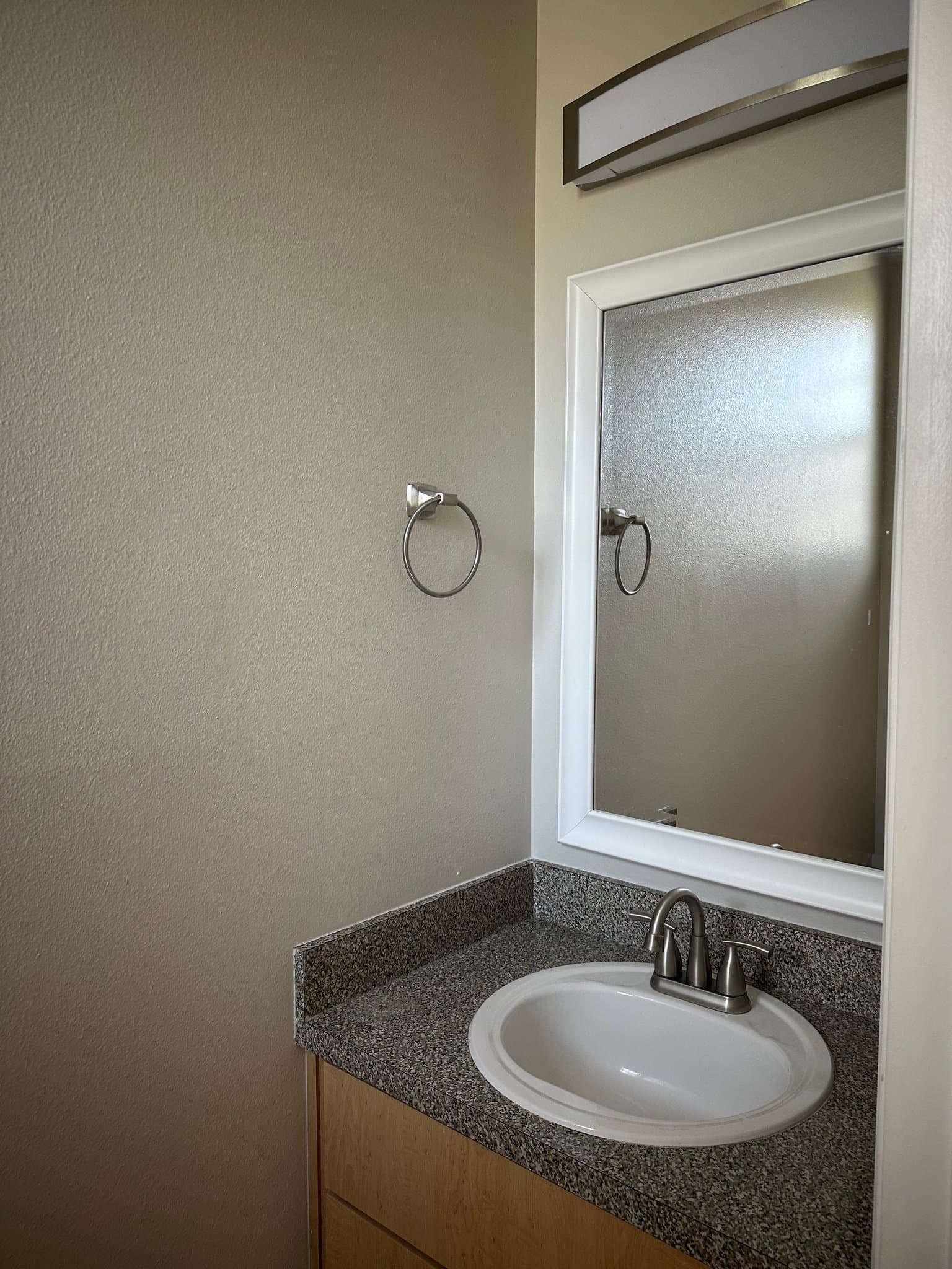 Kissimmee House: 1214 South Beach Circle