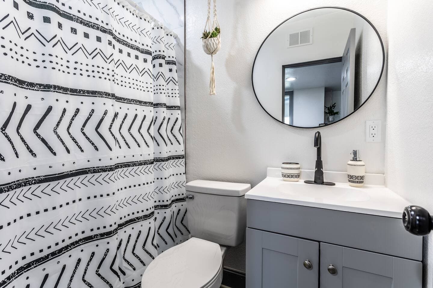Orlando House: 511 San Juan Boulevard