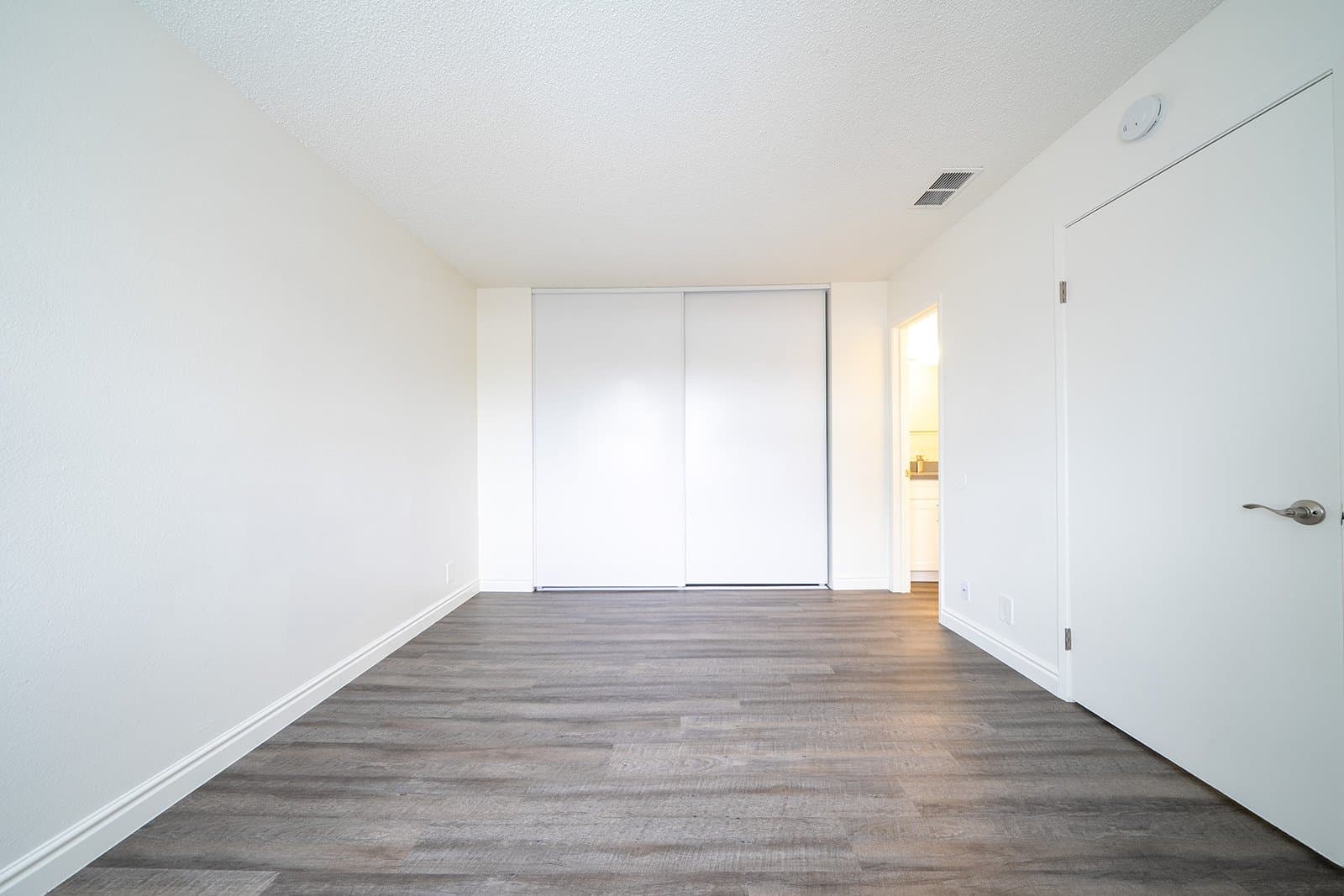 Vista Apartment: 1466 Bonair Road