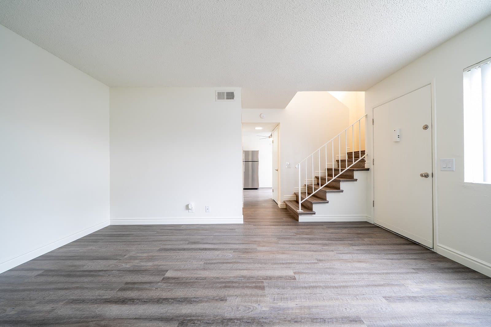 Vista Apartment: 1466 Bonair Road