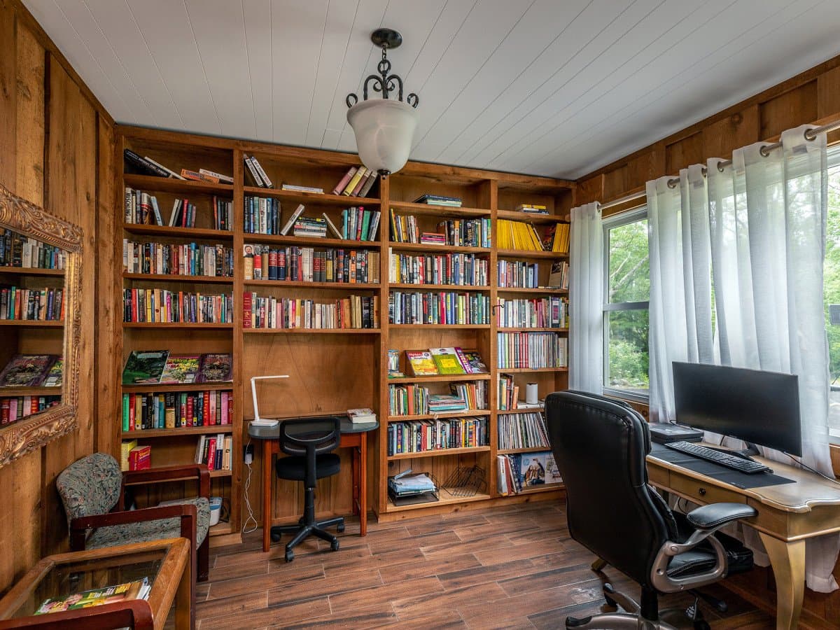 Warren House: 23 Cornwall Rd
