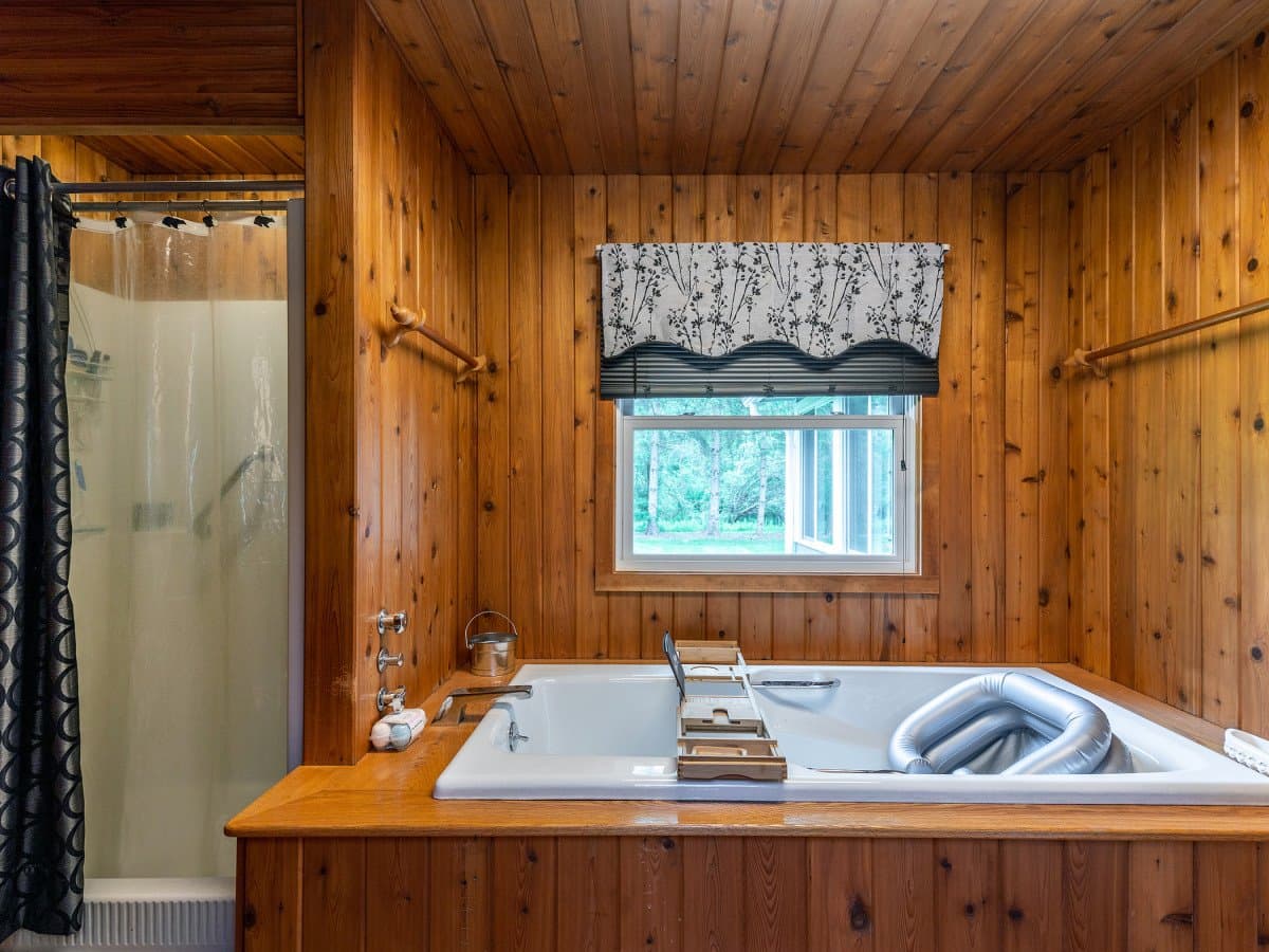 Warren House: 23 Cornwall Rd
