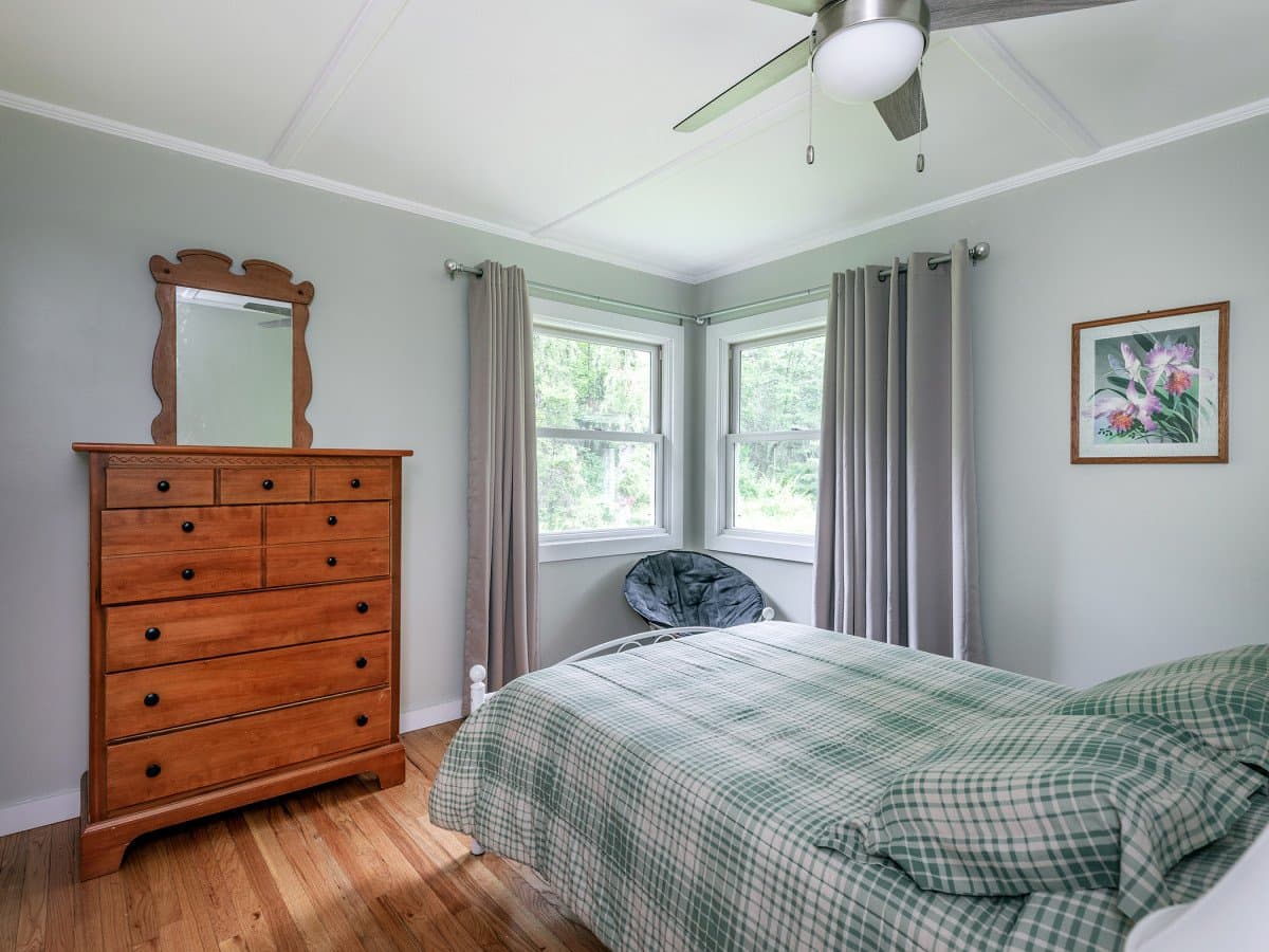 Warren House: 23 Cornwall Rd