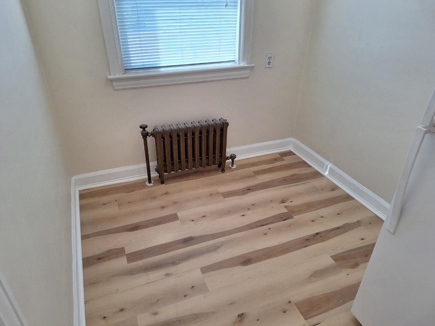 Salt Lake City Apartment: 24 S 500 E