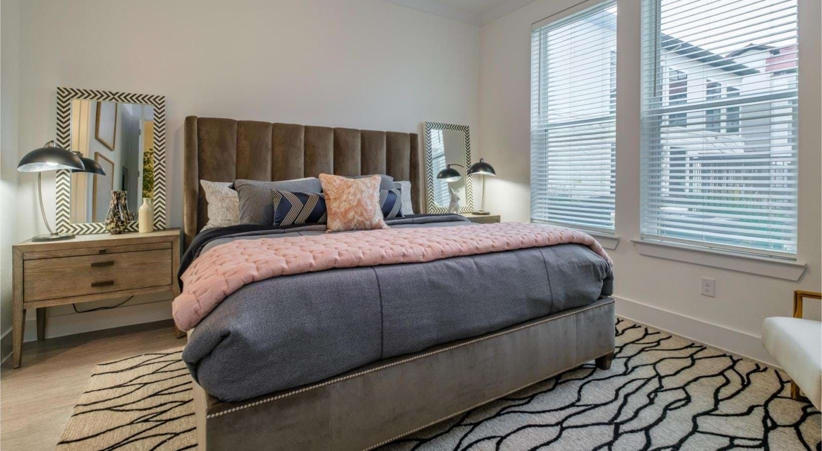 Grand Prairie Apartment: 7402 Lake Ridge Pkwy