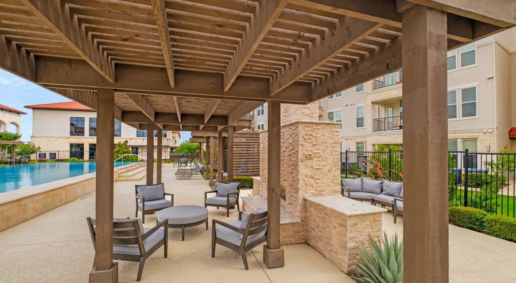 Grand Prairie Apartment: 7402 Lake Ridge Pkwy