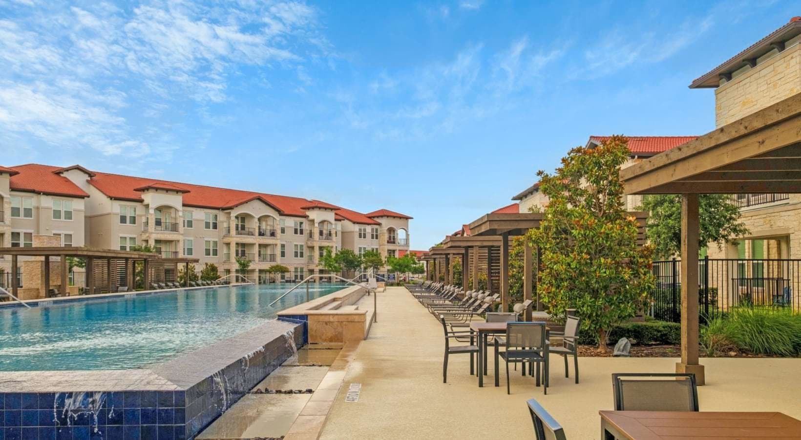 Grand Prairie Apartment: 7402 Lake Ridge Pkwy