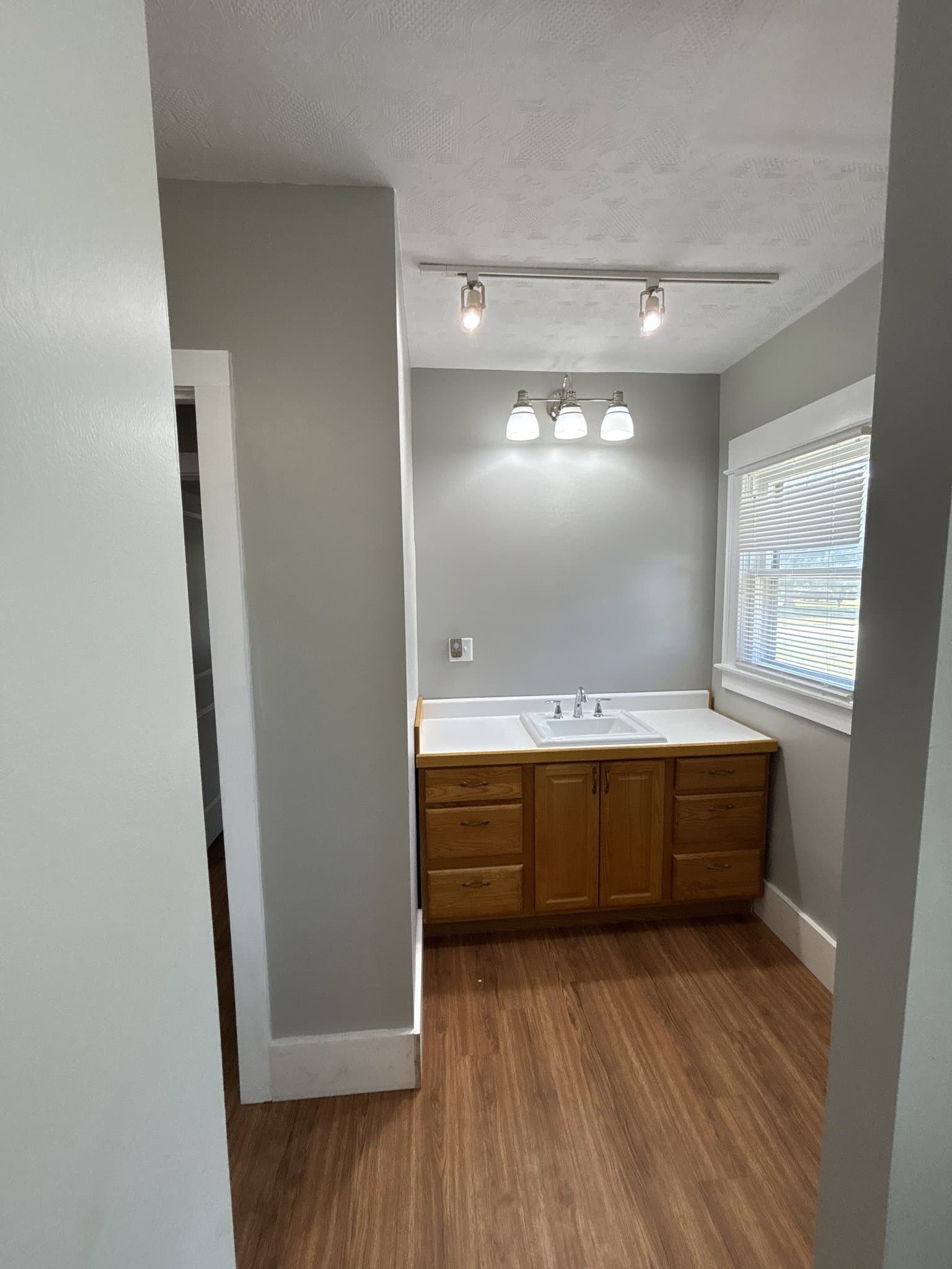 Fort Wayne House: 2106 W Wallen Road