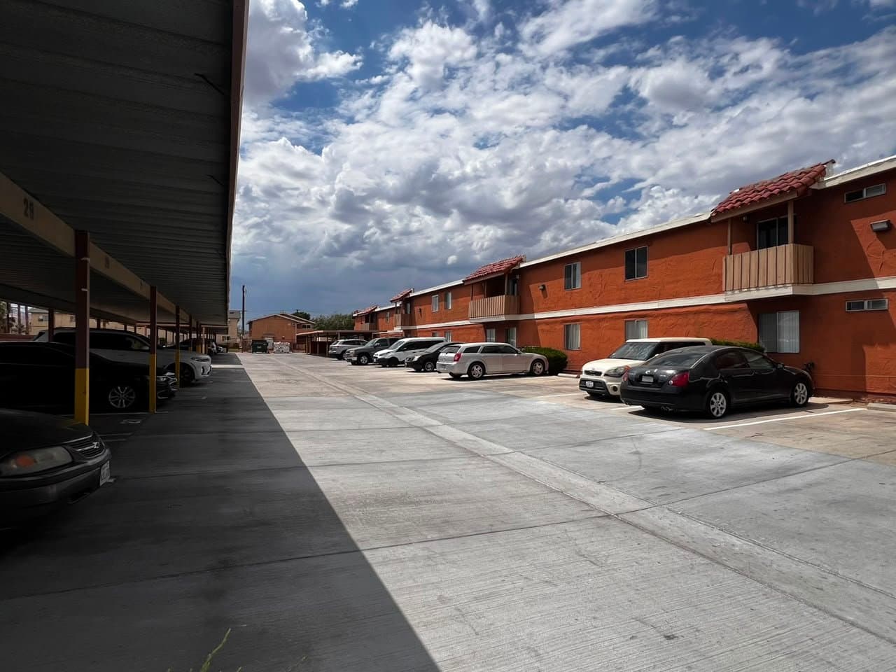 Palmdale Apartment: 38551/38561 11th St E