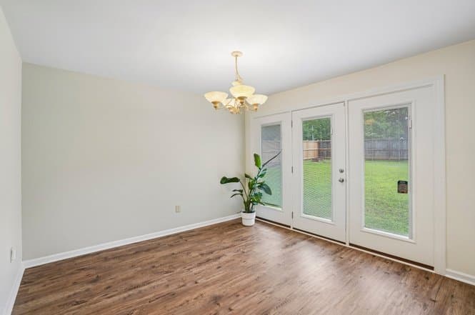 Atlanta House: 708 Joseph E Lowery Blvd SW
