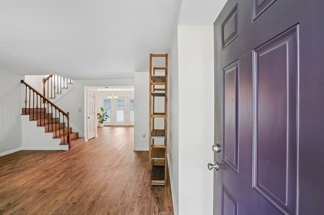 Atlanta House: 708 Joseph E Lowery Blvd SW