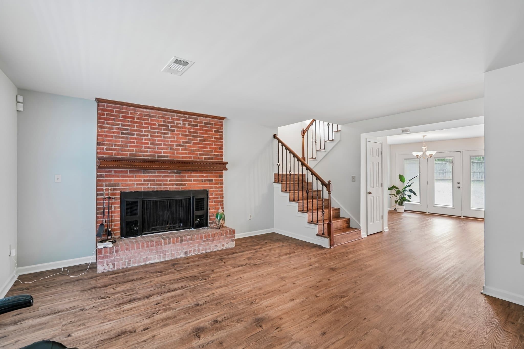 Atlanta House: 708 Joseph E Lowery Blvd SW