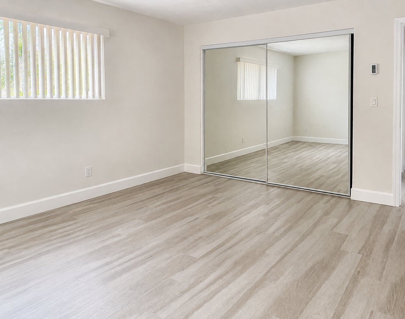 San Diego Apartment: 2330 Grove Ave.