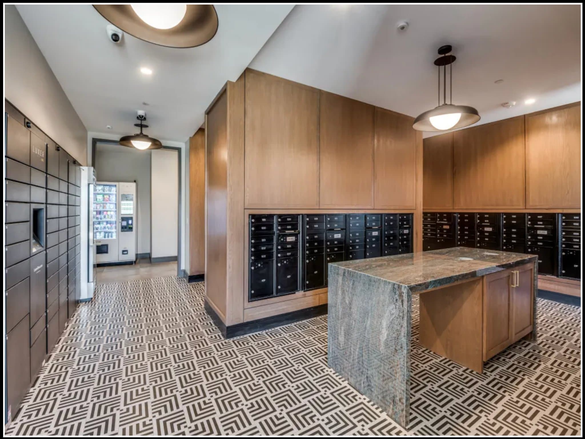 Arlington Apartment: 2811 S. Cooper Street