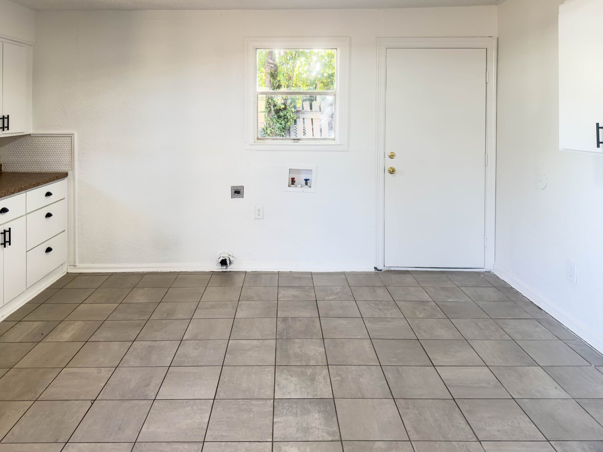 Mineral Wells House: 912 SW 17th St