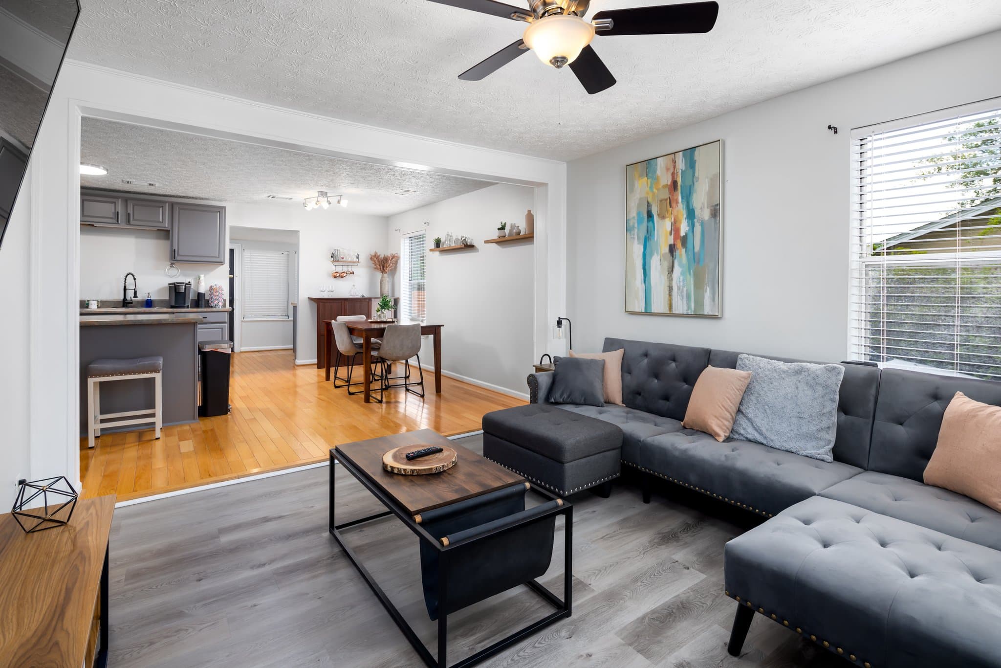 Columbus Multiplex: 7716 Boulder Dr