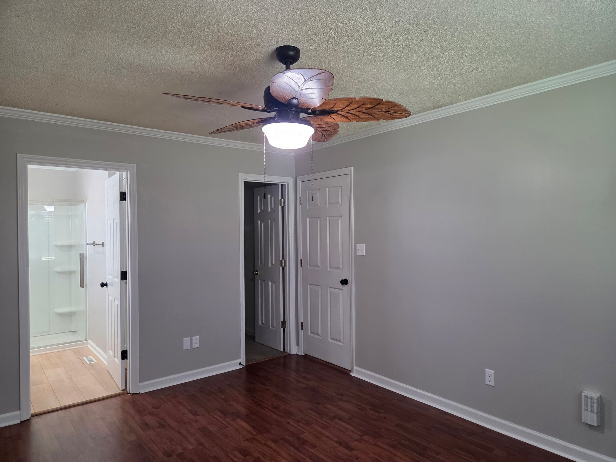 Winston Salem House: 217 Williamsgate Ct