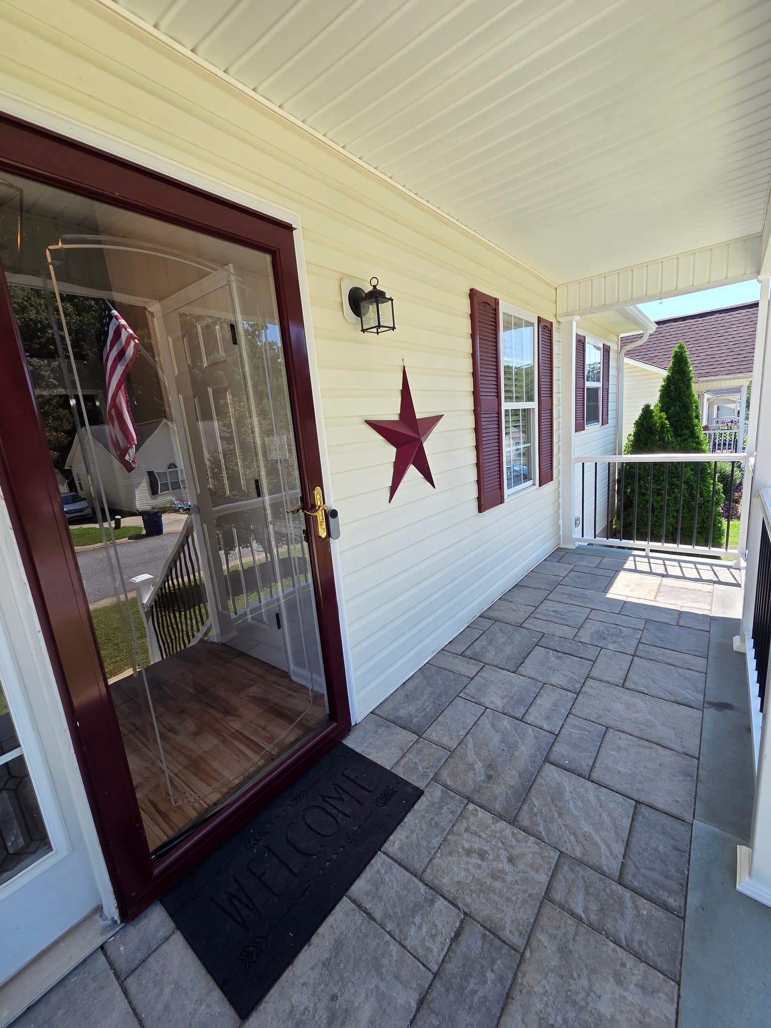 Winston Salem House: 217 Williamsgate Ct