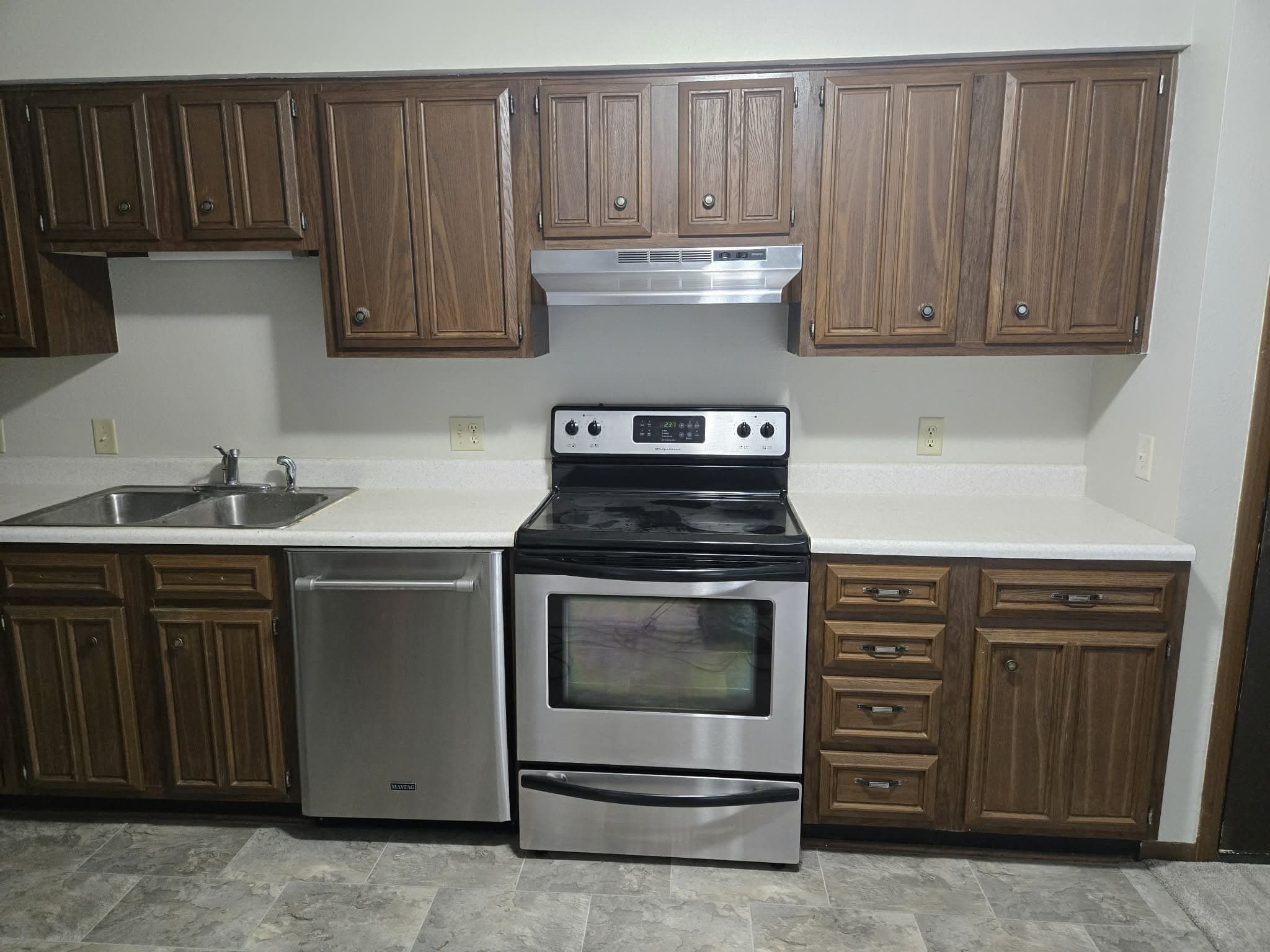 Toledo Condo: 5534 Glenridge Dr