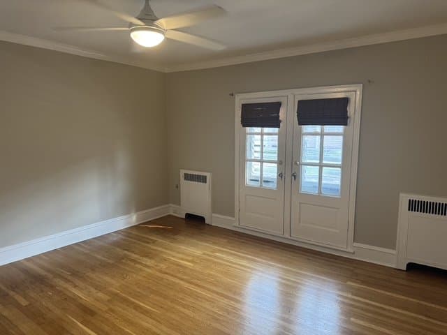 Philadelphia House: 19050 w Olney Ave