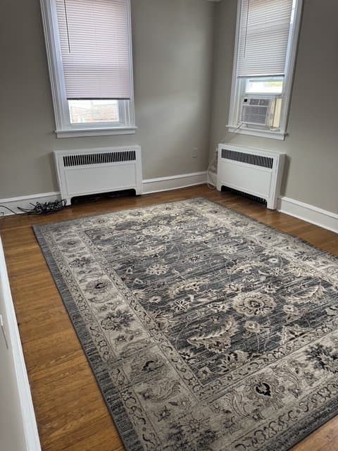 Philadelphia House: 19050 w Olney Ave