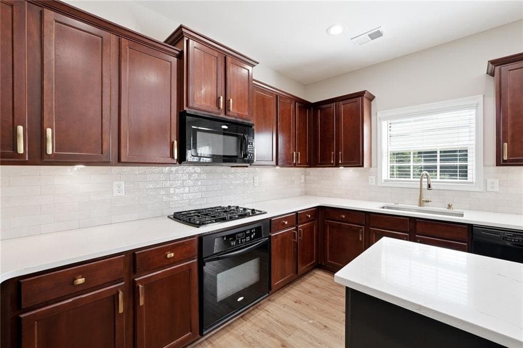 Cumming House: 2725 Blackstock Dr