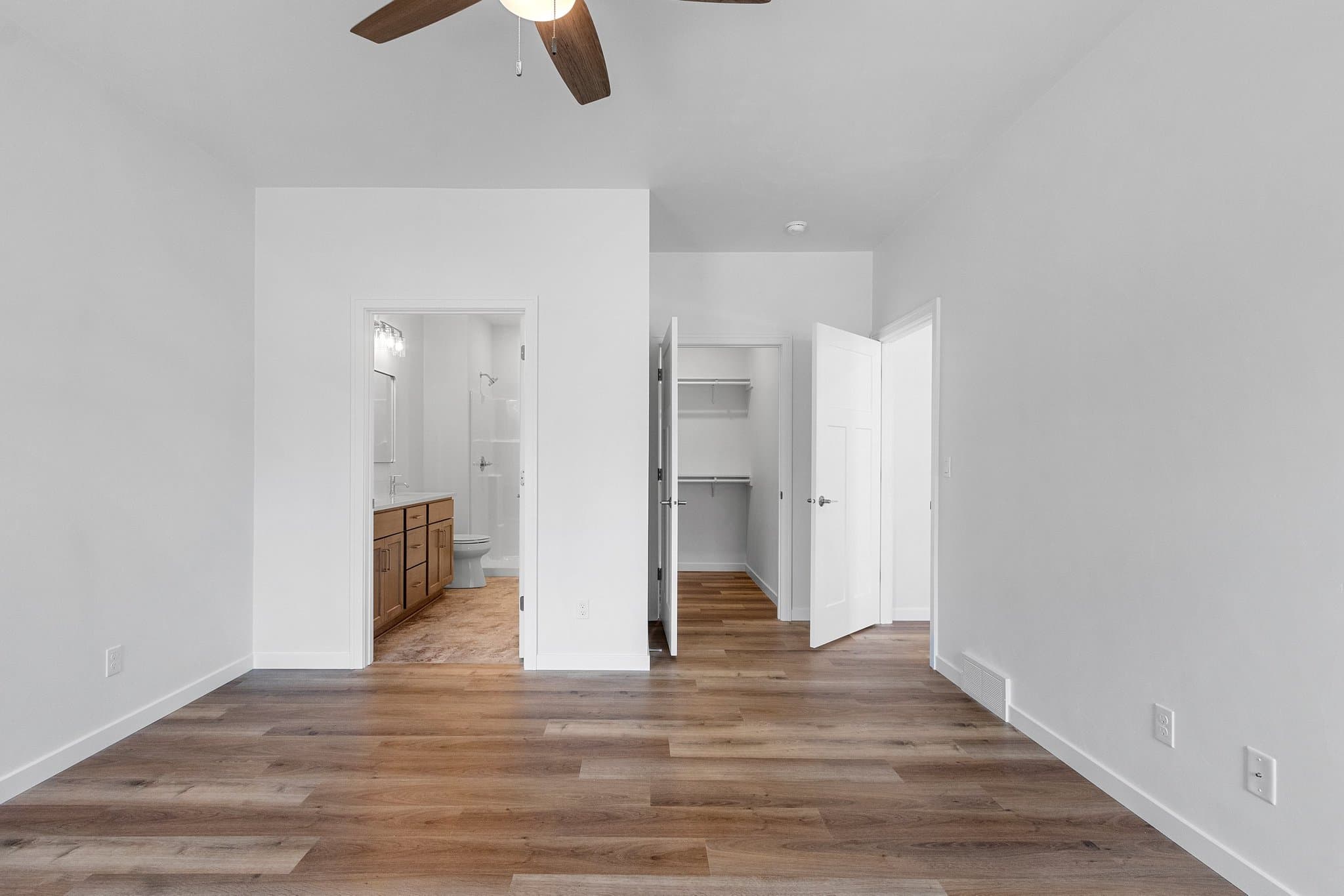 Green Bay Townhome: 2709 Sachet Pl