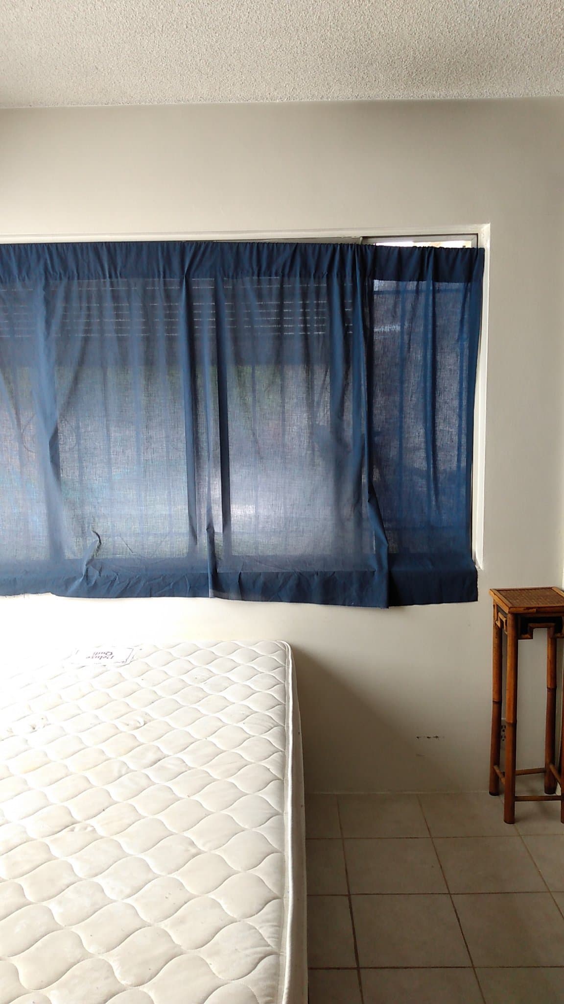 long beach Single Room: 1905 e florida st