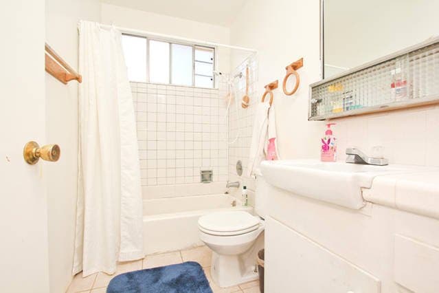 long beach Single Room: 1905 e florida st