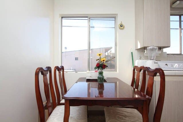 long beach Single Room: 1905 e florida st