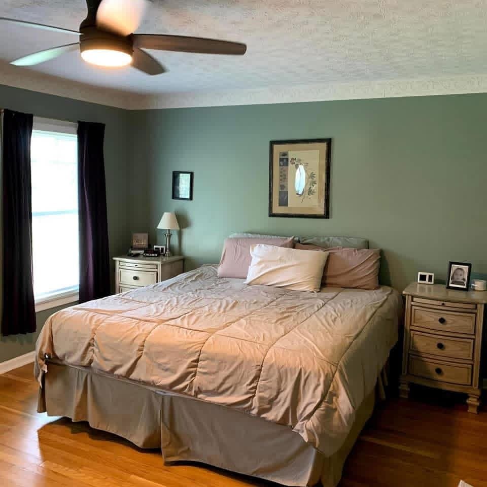 Johnstown House: 14288 Jug Street