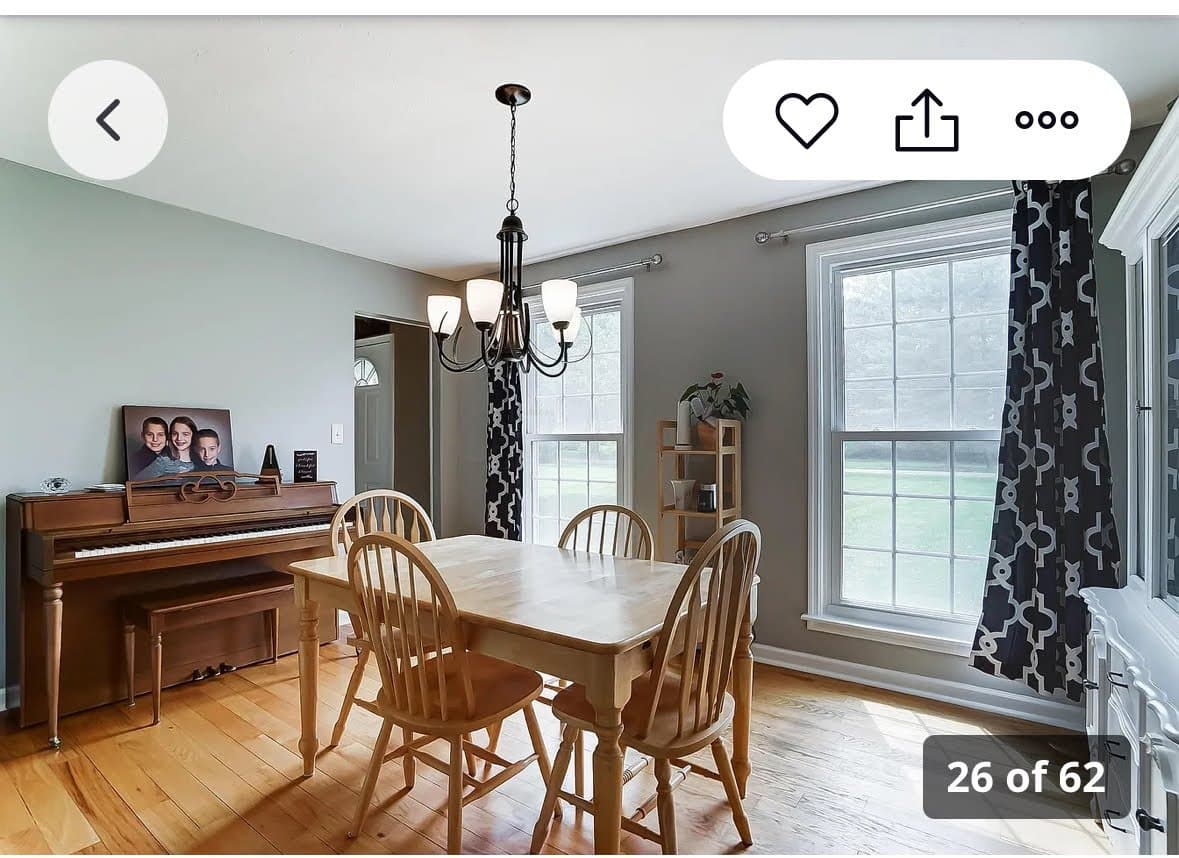 Johnstown House: 14288 Jug Street