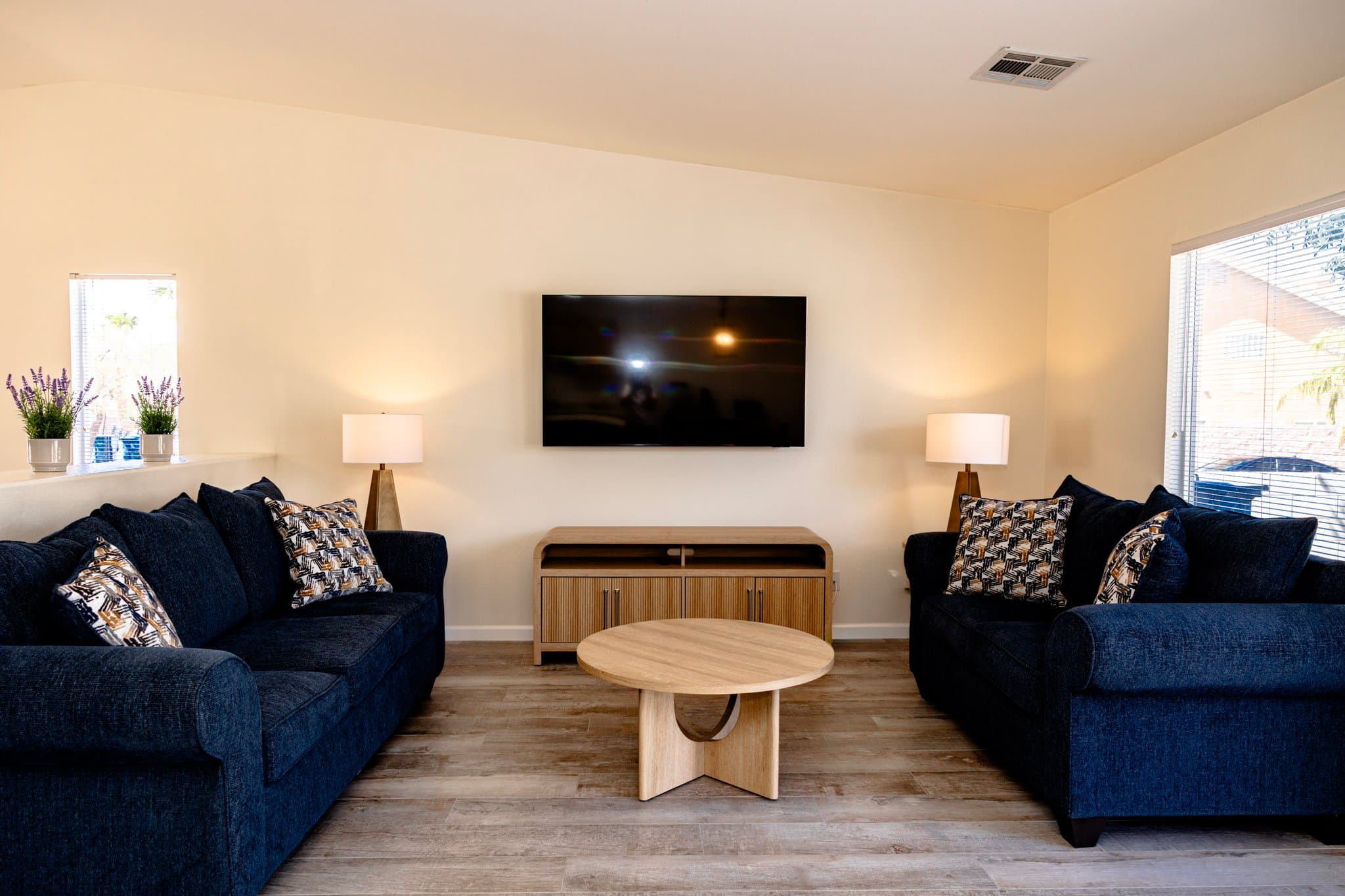 Las Vegas Single Room: 5404 Lonesome Biker Ln