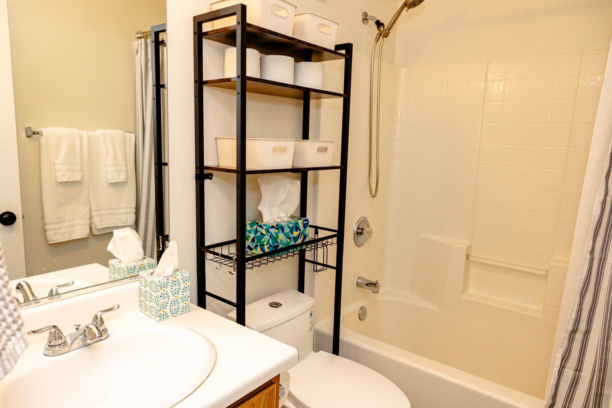 Las Vegas Single Room: 5404 Lonesome Biker Ln