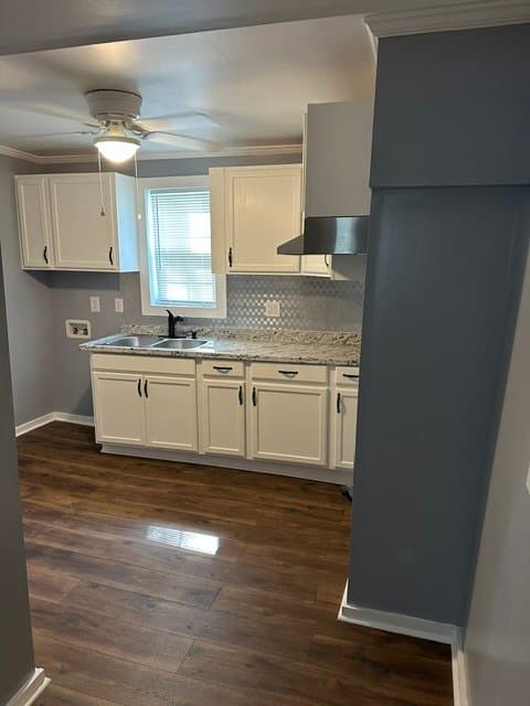 Rock Hill House: 413 Frank St