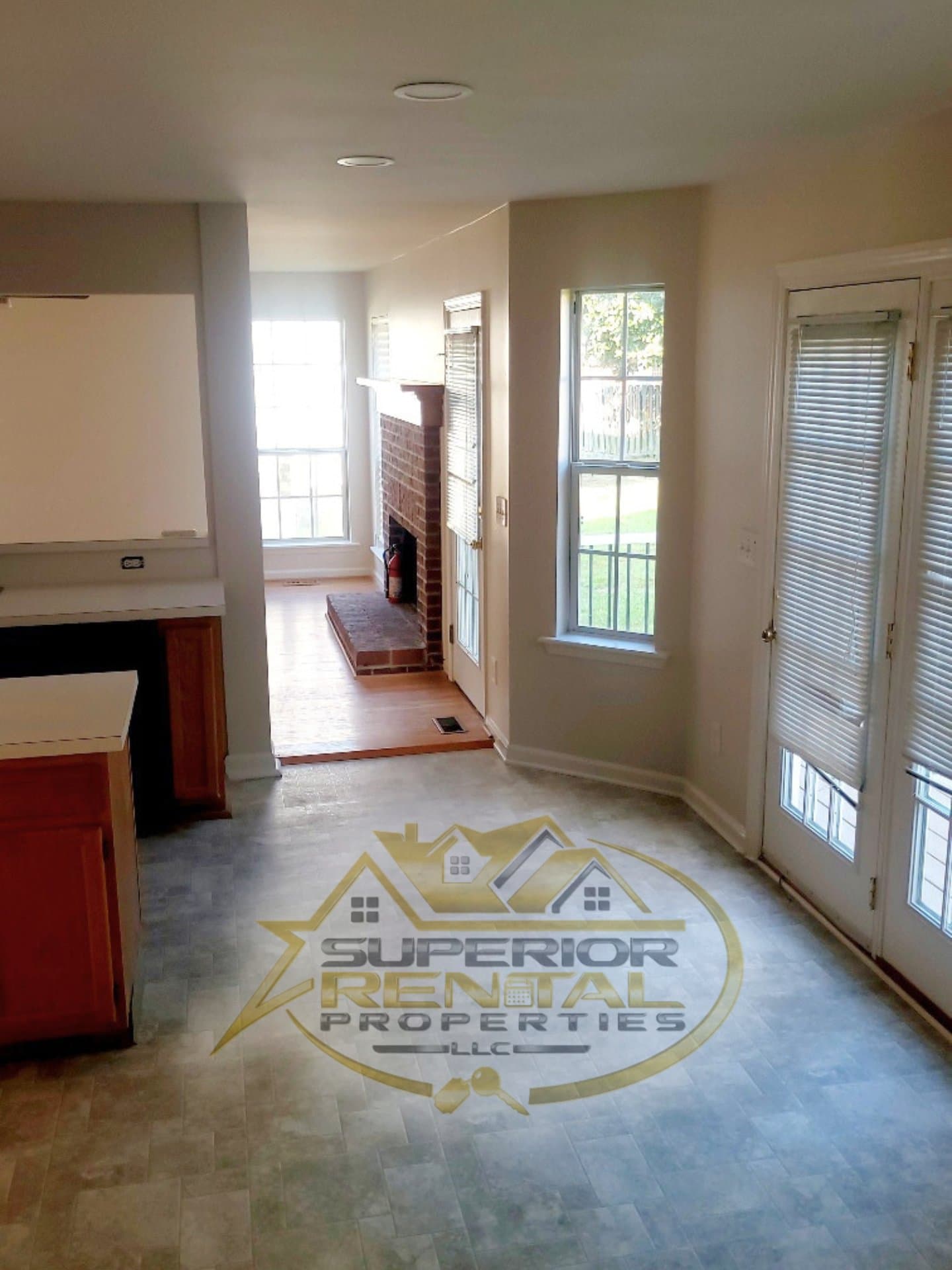 Columbia House: 304 Alderston Way