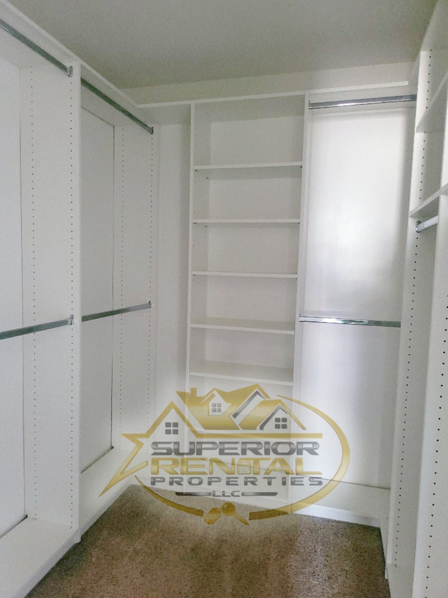 Columbia House: 304 Alderston Way