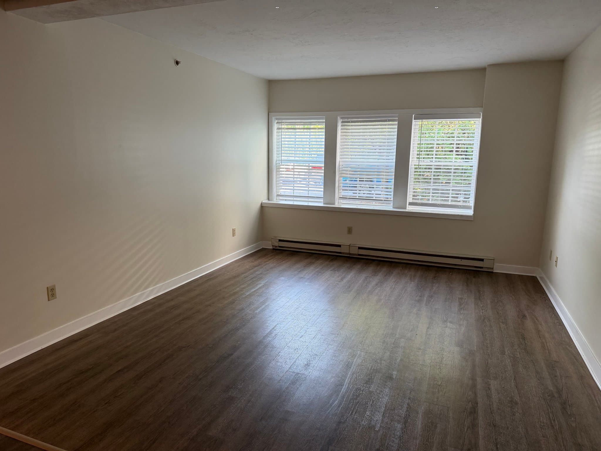 Amherst Apartment: 30 Gatehouse Road