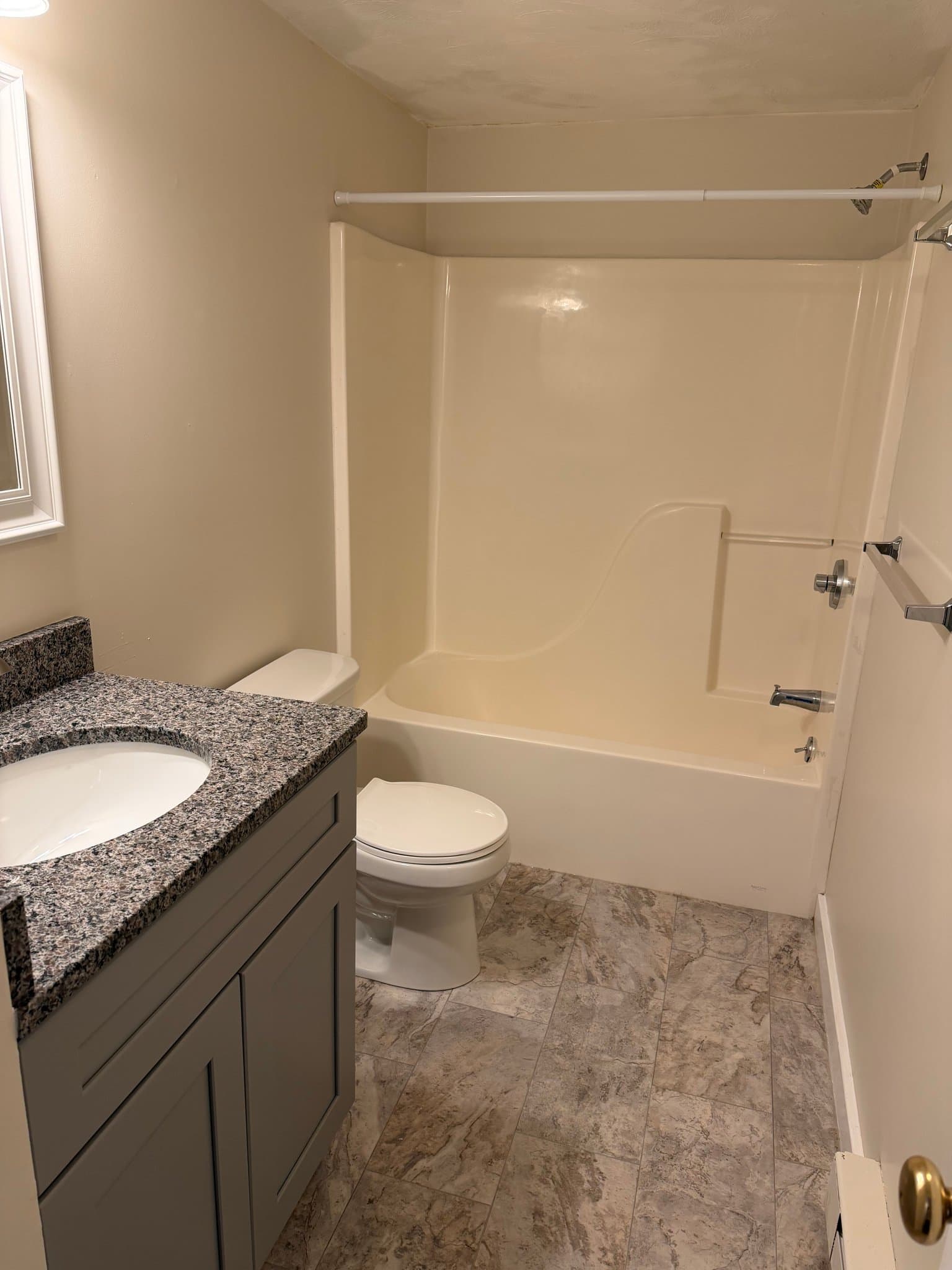 Amherst Apartment: 30 Gatehouse Road