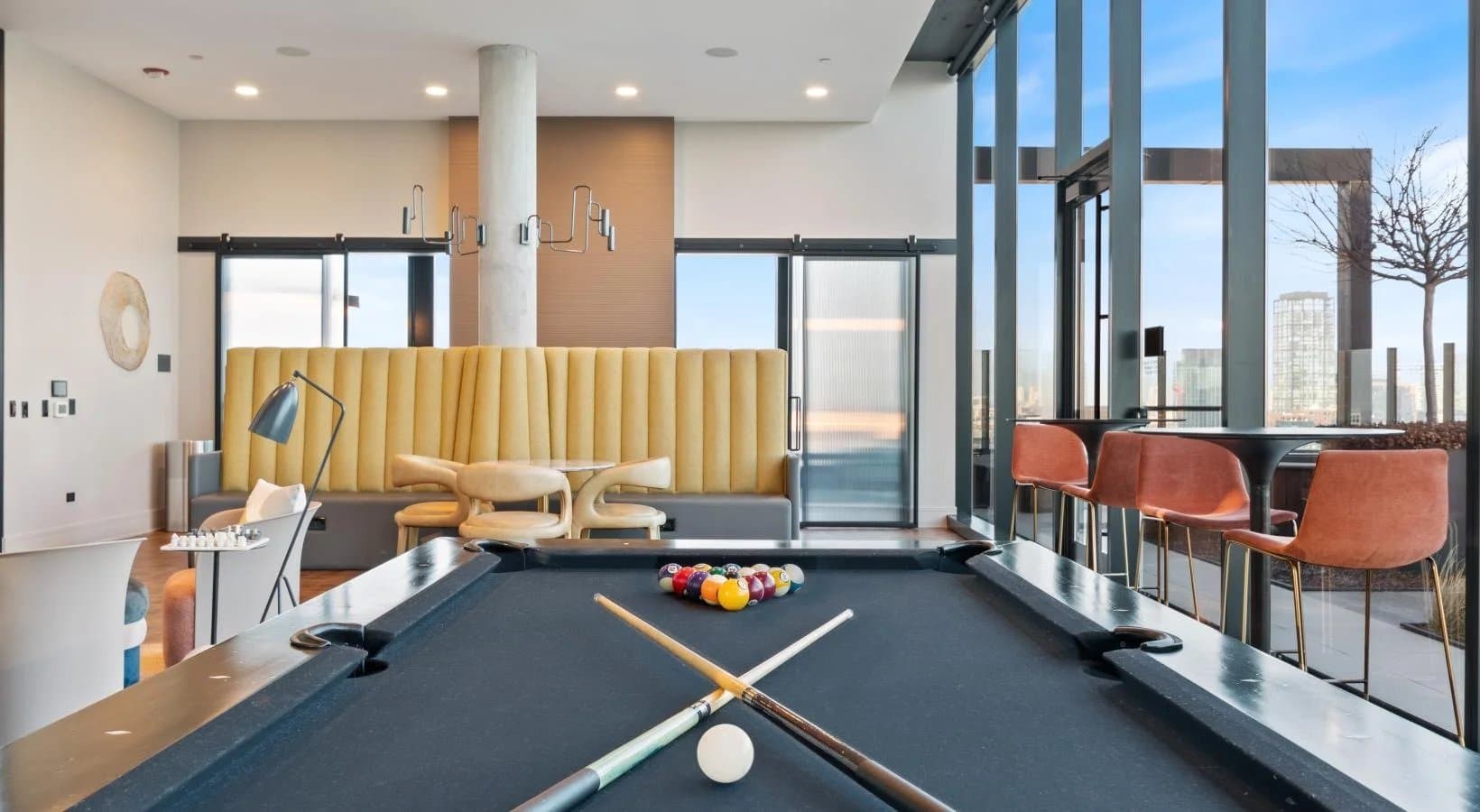 Chicago Condo: 1133 W Tilden St
