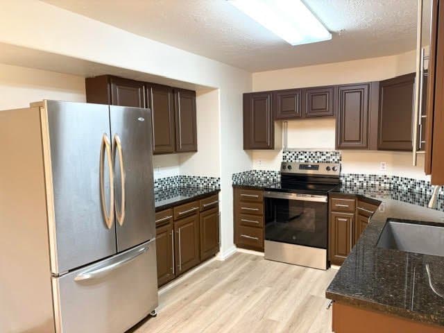 Eagle Mountain Condo: 3445 E Ridge Route Rd