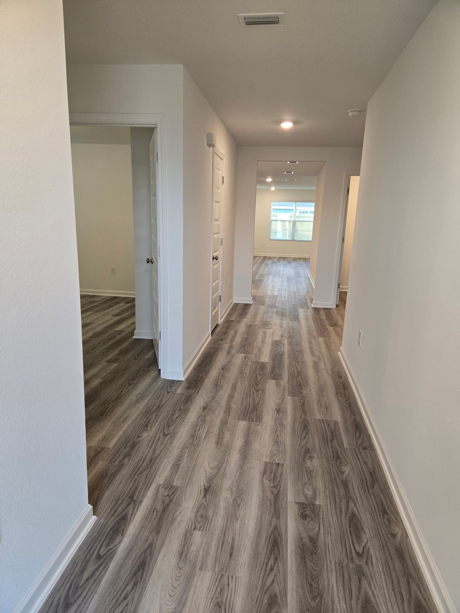Foley House: 429 Preston Way