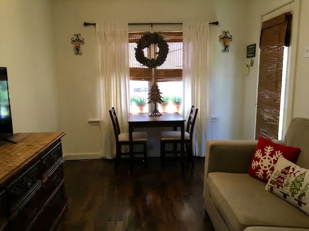La Porte House: 721 S Nugent St