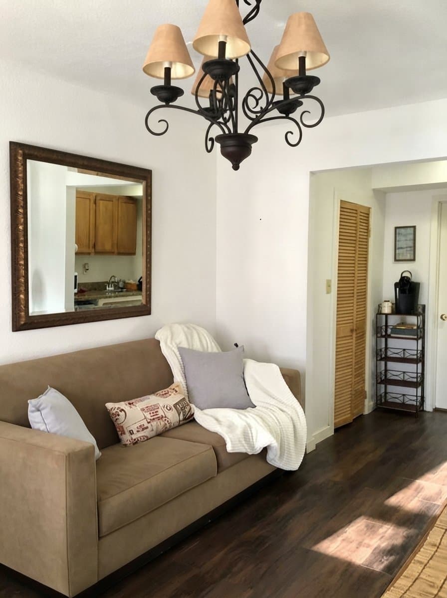 La Porte House: 721 S Nugent St