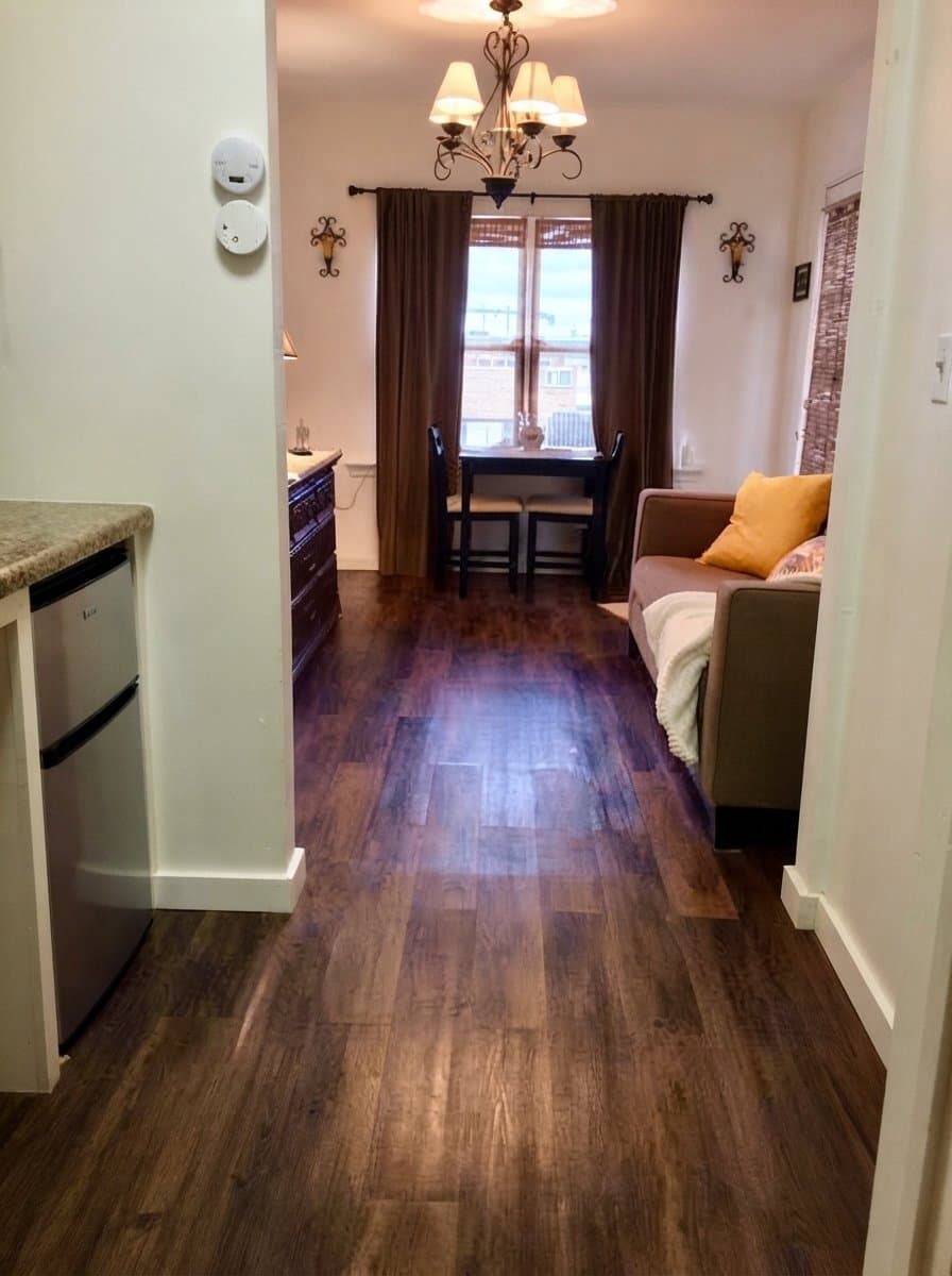 La Porte House: 721 S Nugent St